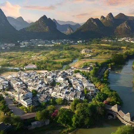 Serene Vale Inn Guilin-Free One Way Pick Up Service To High-Speed Railway Station For 2 Nights Buitenkant foto
