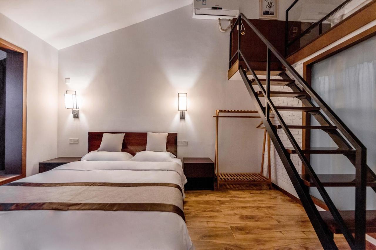 Serene Vale Inn Guilin-Free One Way Pick Up Service To High-Speed Railway Station For 2 Nights Buitenkant foto