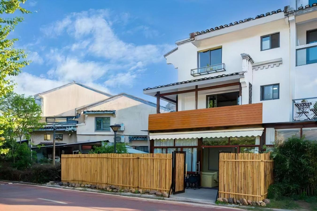 Serene Vale Inn Guilin-Free One Way Pick Up Service To High-Speed Railway Station For 2 Nights Buitenkant foto