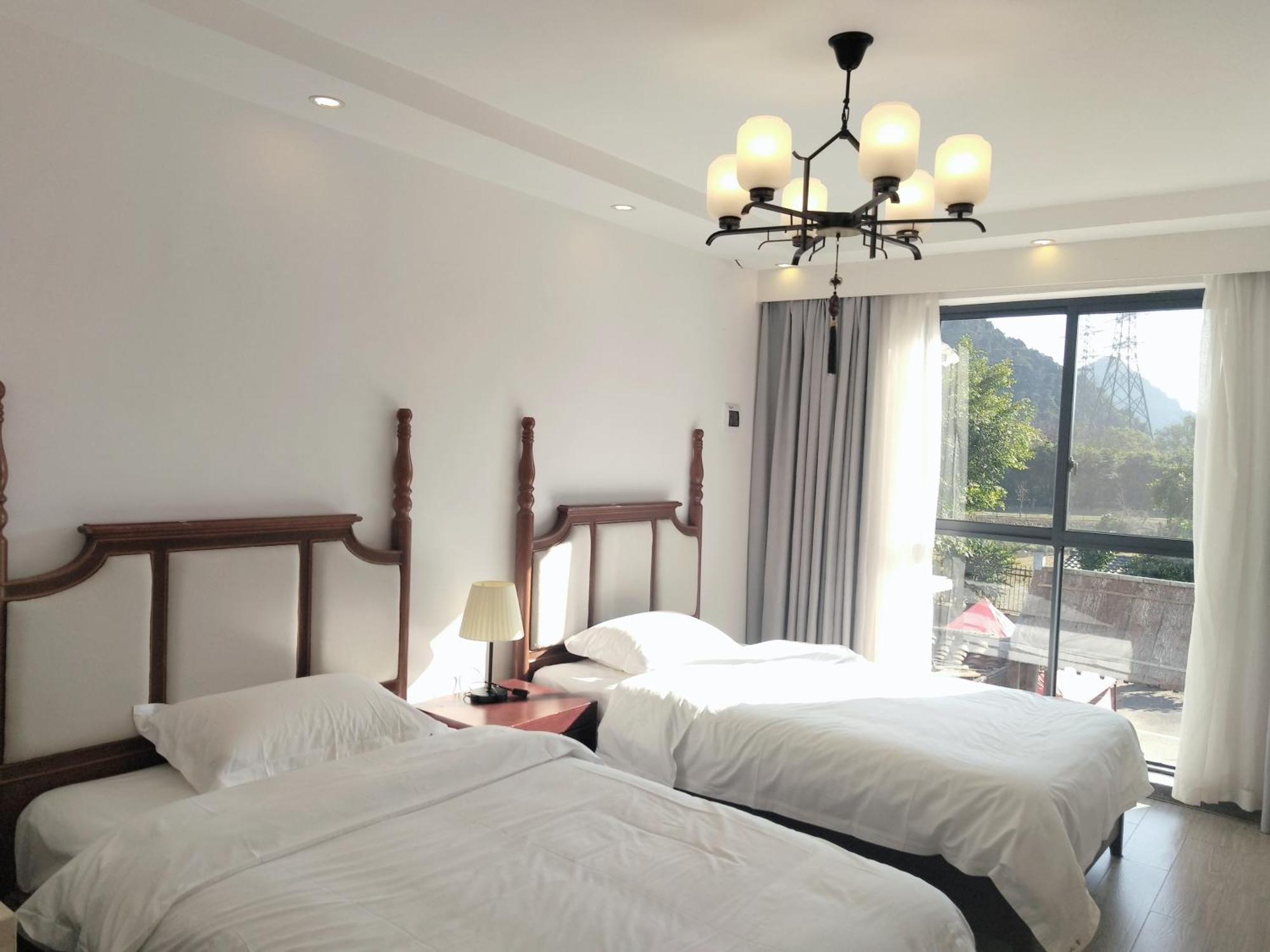 Serene Vale Inn Guilin-Free One Way Pick Up Service To High-Speed Railway Station For 2 Nights Buitenkant foto