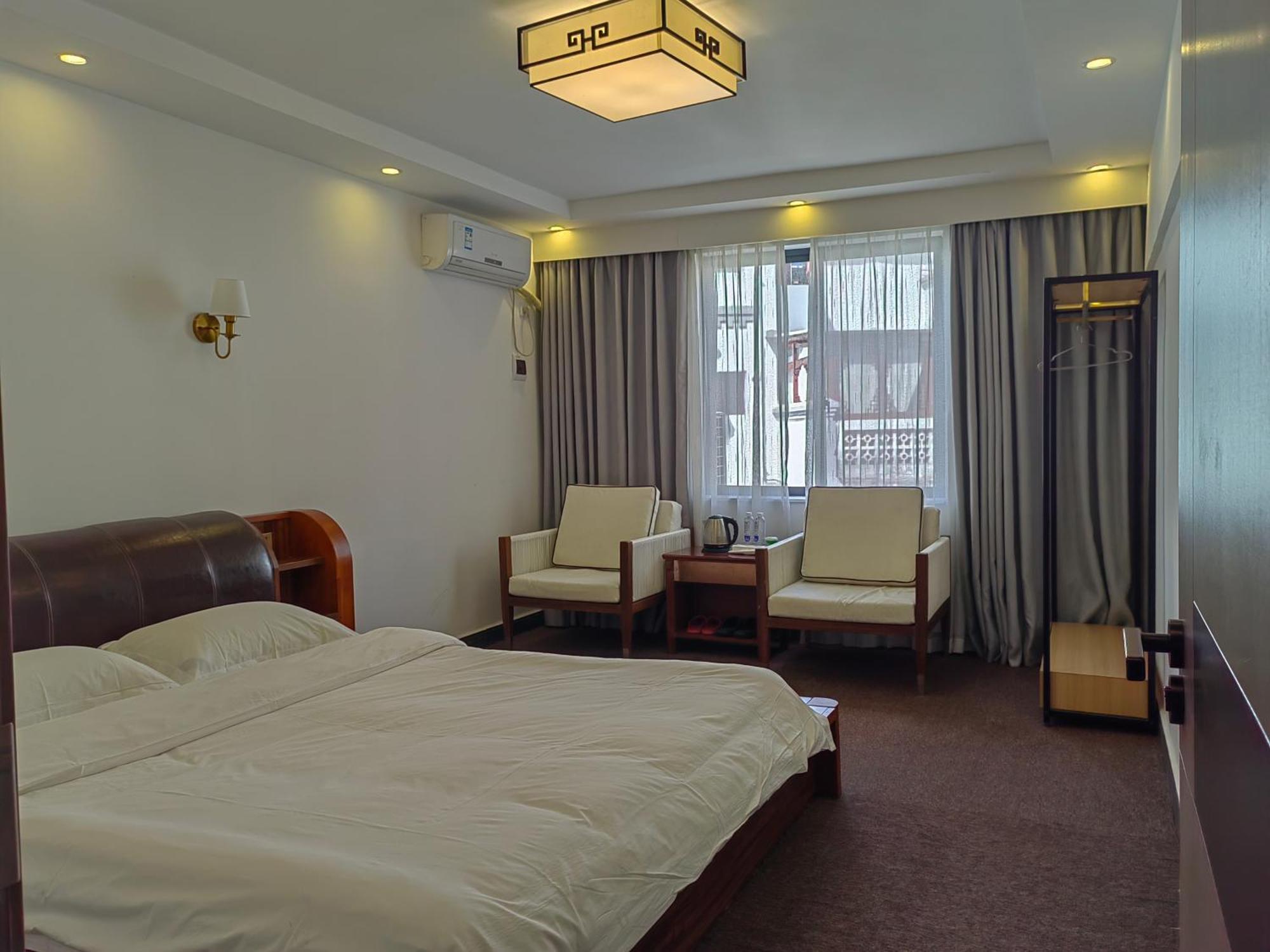 Serene Vale Inn Guilin-Free One Way Pick Up Service To High-Speed Railway Station For 2 Nights Kamer foto